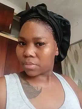 Snapshot of Real1SweetQueen chatting on 23, 7, 2026 Real1SweetQueen online show from 23, 7, 2026