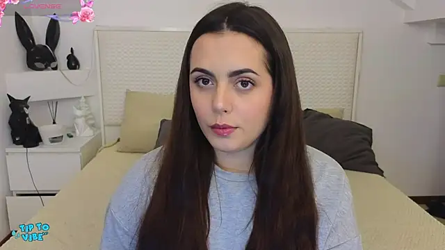 Eva Rogers  online show from 9, 12, 2024