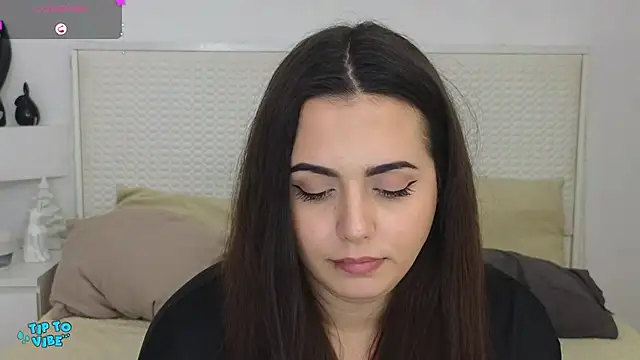 Eva Rogers  online show from 23, 12, 2024