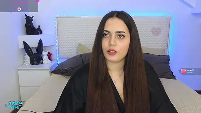 Eva Rogers  online show from 20, 1, 2025