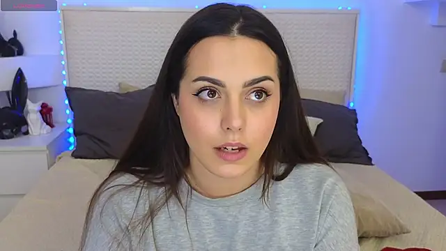 Eva Rogers  online show from 22, 1, 2025