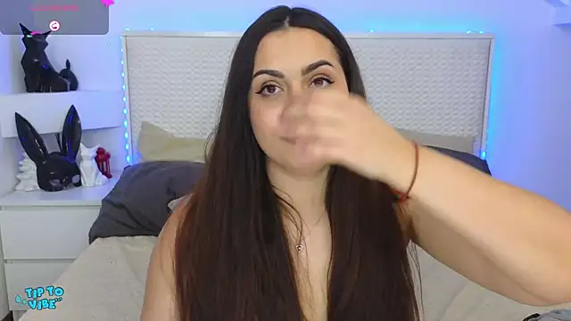 Eva Rogers  online show from 22, 1, 2025