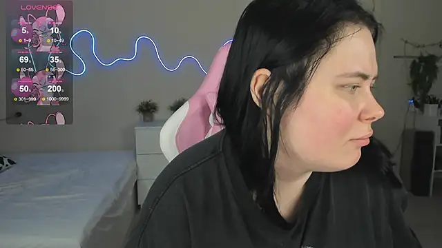Akemi BBW online show from 28, 6, 2026
