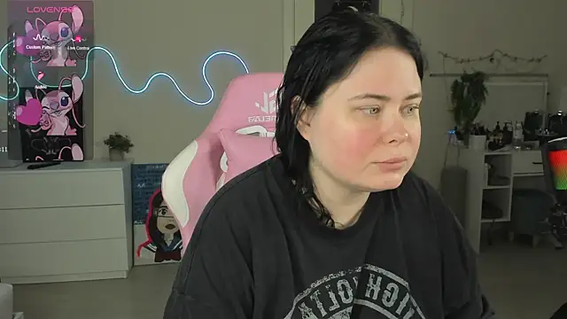 Akemi BBW online show from 17, 7, 2026