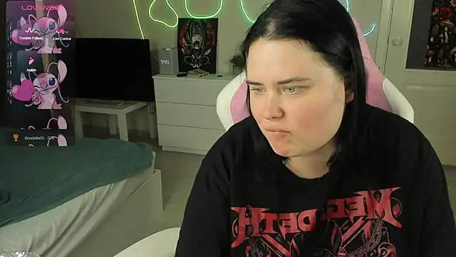 Akemi BBW online show from 28, 7, 2026