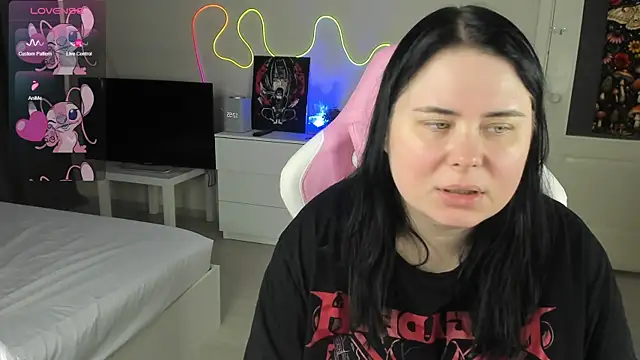 Akemi BBW online show from 4, 8, 2026