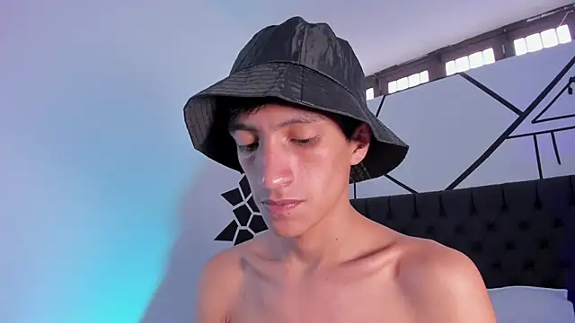 DereckCooperr online show from 30, 1, 2025