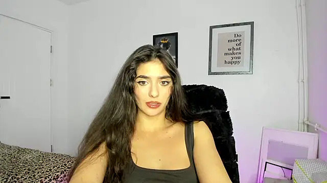 PortraitMarie online show from 3, 1, 2025