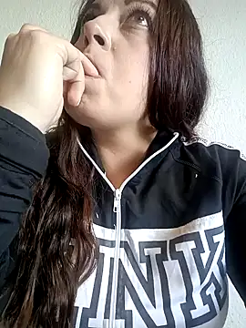 Snapshot of seherlatin chatting on 21, 3, 2025 seherlatin online show from 21, 3, 2025