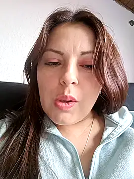 Snapshot of seherlatin chatting on 11, 10, 2025 seherlatin online show from 11, 10, 2025