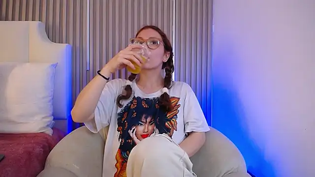 Katy Van online show from 7, 5, 2026