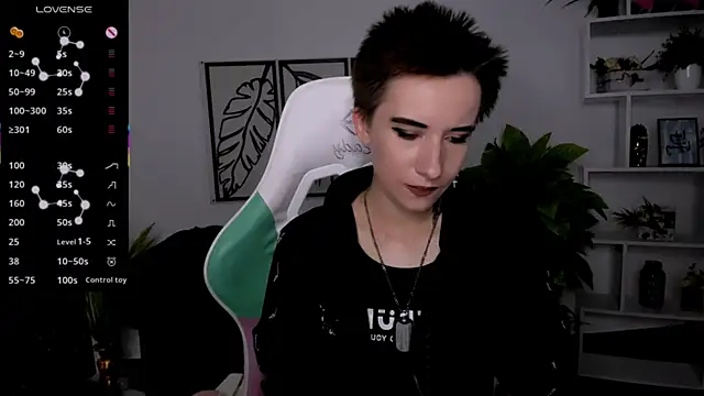 Snapshot of _Rein_ramm chatting on 23, 9, 2025  Rein ramm online show from 23, 9, 2025