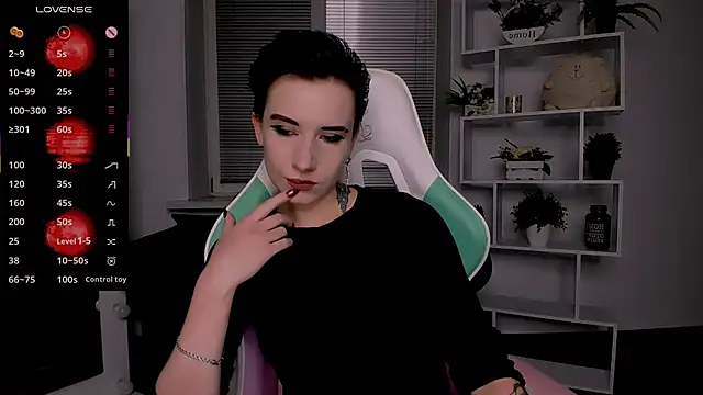 Snapshot of _Rein_ramm chatting on 24, 10, 2025  Rein ramm online show from 24, 10, 2025