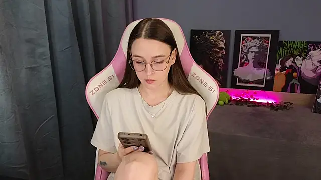 Snapshot of Sweet_frosti chatting on 5, 6, 2026 Sweet frosti online show from 5, 6, 2026