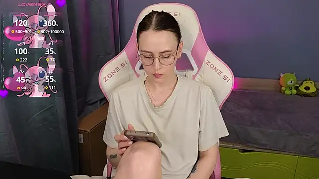 Snapshot of Sweet_frosti chatting on 4, 7, 2026 Sweet frosti online show from 4, 7, 2026