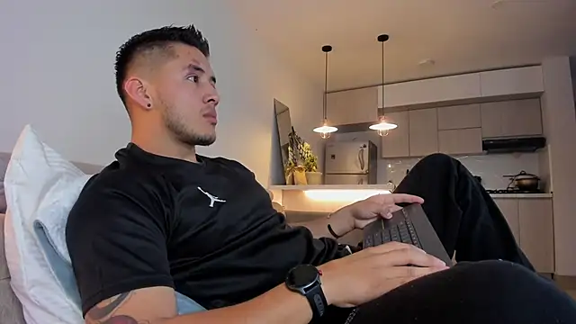 Snapshot of Chriskyle_ chatting on 3, 12, 2024 Chriskyle  online show from 3, 12, 2024