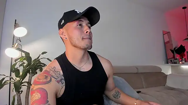 Snapshot of Chriskyle_ chatting on 11, 3, 2025 Chriskyle  online show from 11, 3, 2025