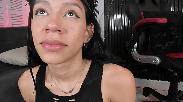 AdammClark1 online show from 23, 2, 2025