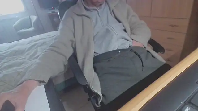 papillonhotofficial online show from 2, 2, 2025