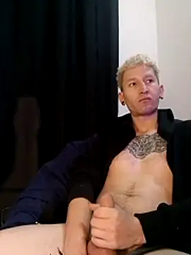 Snapshot of Vlad_goetia chatting on 7, 11, 2025 Vlad goetia online show from 7, 11, 2025