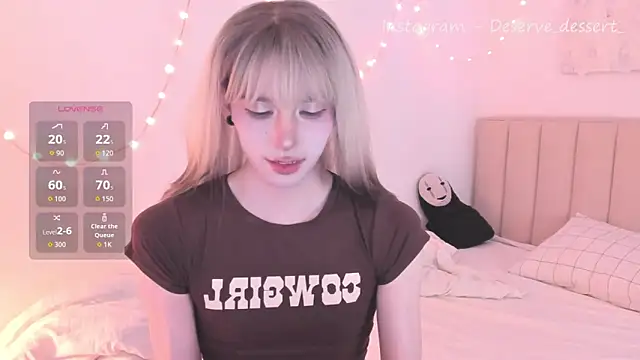 Snapshot of TrES-2b chatting on 19, 3, 2026 TrES-2b online show from 19, 3, 2026