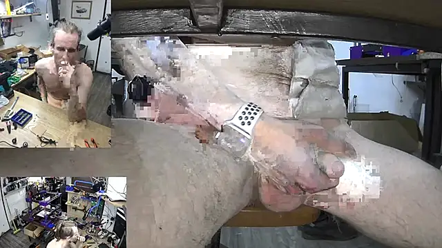 Snapshot of Happy_Michal chatting on 23, 12, 2024 Happy Michal online show from 23, 12, 2024