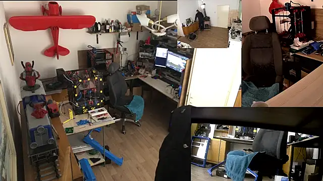 Snapshot of Happy_Michal chatting on 30, 11, 2025 Happy Michal online show from 30, 11, 2025