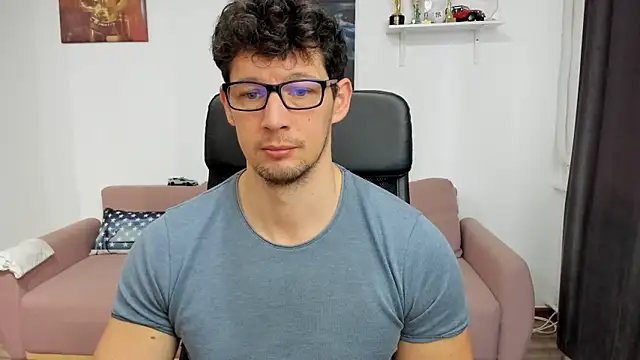 BrutusK08 online show from 5, 2, 2025