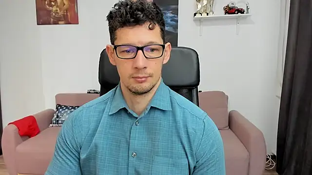 BrutusK08 online show from 18, 2, 2025