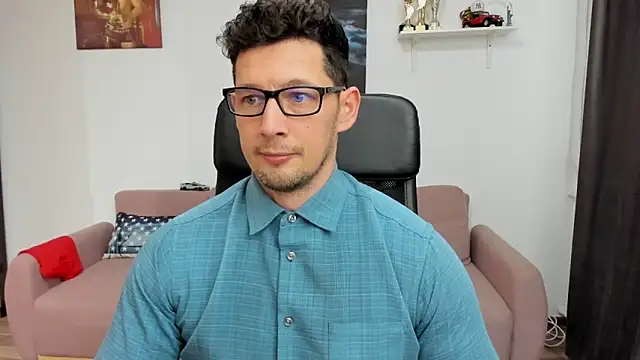 BrutusK08 online show from 18, 2, 2025