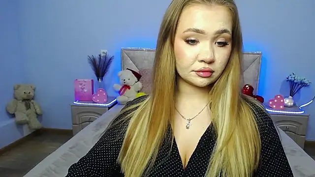 StacyYellig online show from 12, 1, 2025