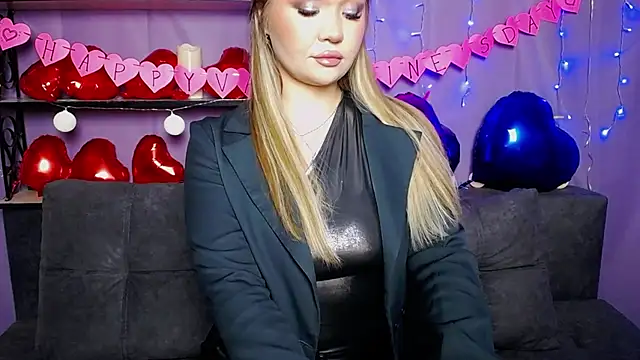 StacyYellig online show from 2, 2, 2025