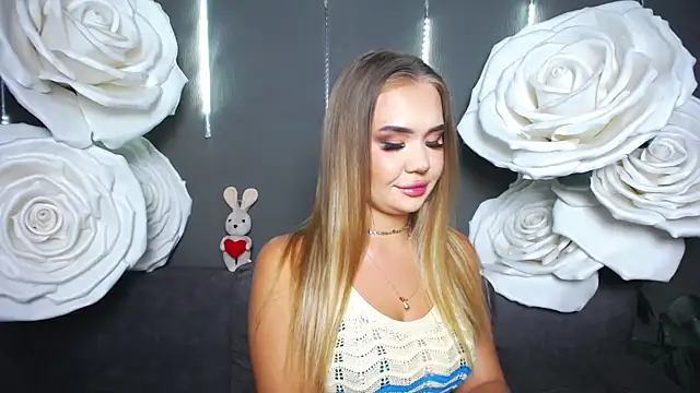 Snapshot of StacyYellig chatting on 16, 7, 2026 StacyYellig online show from 16, 7, 2026