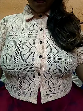 Snapshot of CUTE_SOPHIA- chatting on 18, 2, 2025 CUTE SOPHIA- online show from 18, 2, 2025