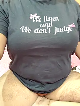 Snapshot of CUTE_SOPHIA- chatting on 21, 9, 2025 CUTE SOPHIA- online show from 21, 9, 2025