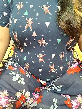 Snapshot of CUTE_SOPHIA- chatting on 30, 9, 2025 CUTE SOPHIA- online show from 30, 9, 2025