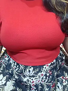 Snapshot of CUTE_SOPHIA- chatting on 2, 11, 2025 CUTE SOPHIA- online show from 2, 11, 2025