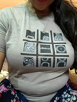 CUTE SOPHIA- online show from 13, 5, 2026