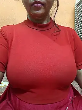 CUTE SOPHIA- online show from 22, 5, 2026