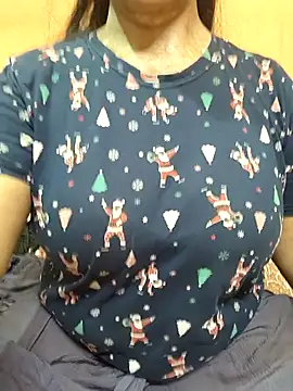 CUTE SOPHIA- online show from 25, 6, 2026