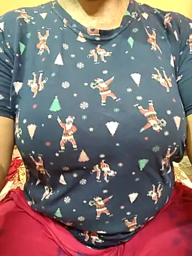 CUTE SOPHIA- online show from 4, 7, 2026