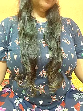 CUTE SOPHIA- online show from 1, 8, 2026