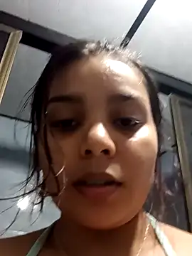 stefanie010 online show from 2, 12, 2024