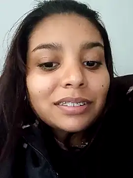 stefanie010 online show from 18, 12, 2024