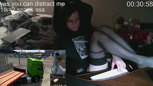 izilizi 23 online show from 10, 12, 2024