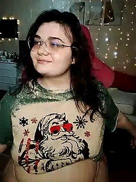 Snapshot of DenisHailey chatting on 20, 2, 2025 DenisHailey online show from 20, 2, 2025