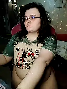 Snapshot of DenisHailey chatting on 20, 2, 2025 DenisHailey online show from 20, 2, 2025