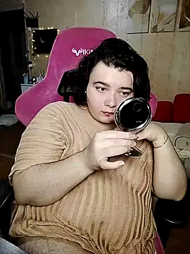 Snapshot of DenisHailey chatting on 13, 9, 2025 DenisHailey online show from 13, 9, 2025