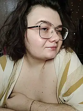 Snapshot of DenisHailey chatting on 21, 3, 2026 DenisHailey online show from 21, 3, 2026