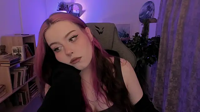 CoralineKeyns online show from 1, 8, 2026